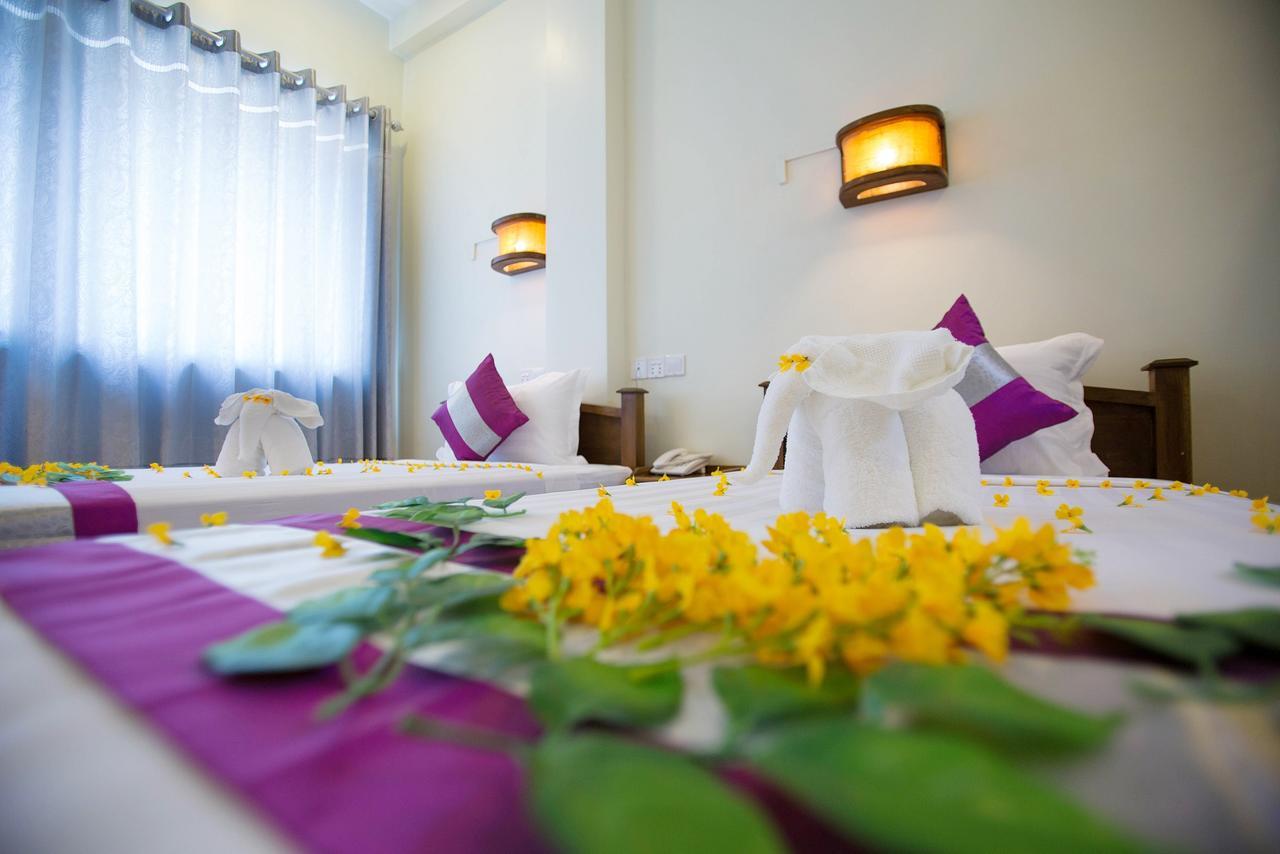 81 Central Hotel Няунг Шве Екстериор снимка